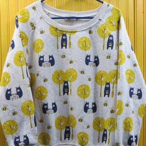 SM Wardrobe HONEYBEE & BEAR size L Pullover Sweatshirt SOFT